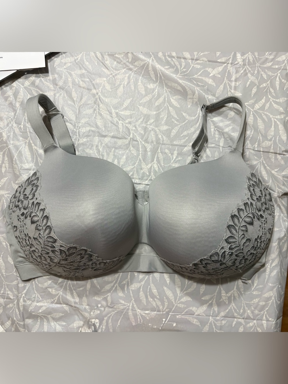 Cacique Light Gray Embroidered T-Shirt Bra